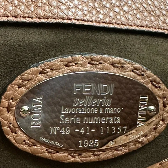 FENDI Selleria Shoulder bag - Picture 3 of 15